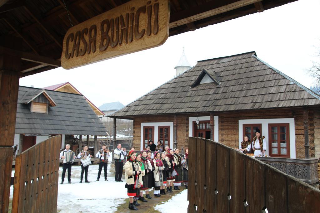 Casa Bunicii Din Bucovina Villa Vama  Exterior photo